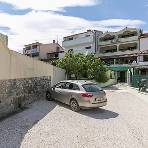 apartments-nada-vrsar.in-istria.net/